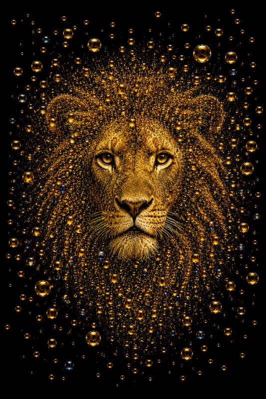 The Last King gouden leeuw wanddecoratie met blauwe accenten